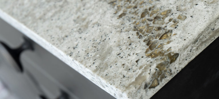 do-quartz-countertops-crack-easily-quality-granite-quartz