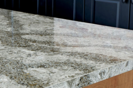 Which is better, quartz or marble?
